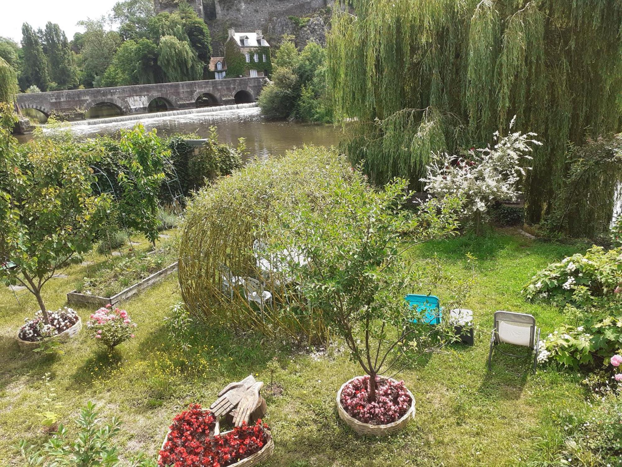 Ferienwohnung Le Refuge Des Alpes Mancelles Fresnay-sur-Sarthe Exterior foto