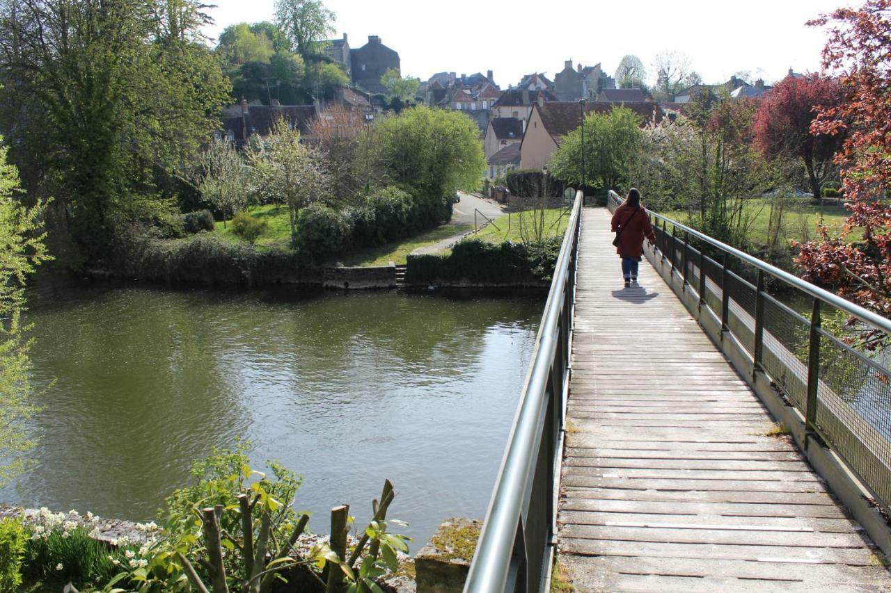 Ferienwohnung Le Refuge Des Alpes Mancelles Fresnay-sur-Sarthe Exterior foto